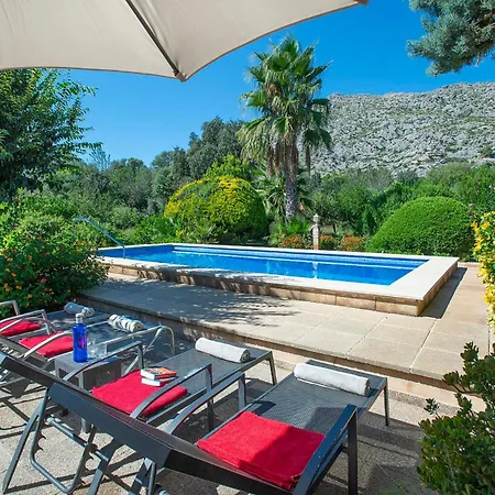 Pina By Vintage Travel *