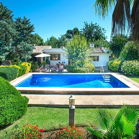 Pina Villa *