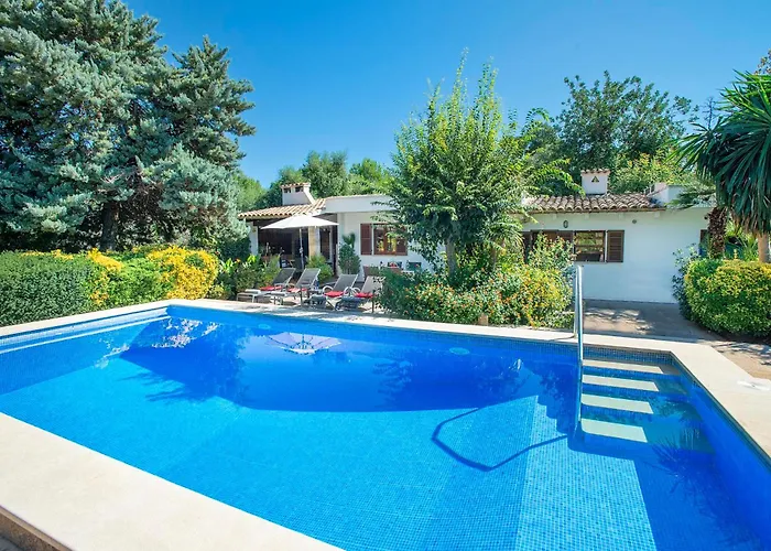 Pina By Vintage Travel Willa Pollensa