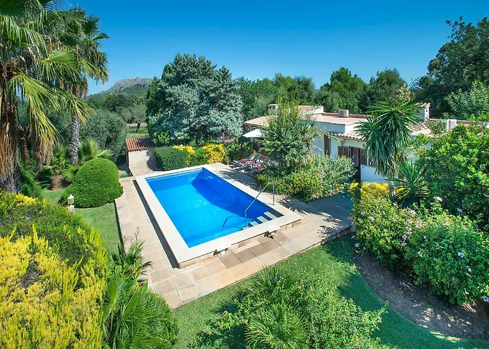 Willa Pina By Vintage Travel *